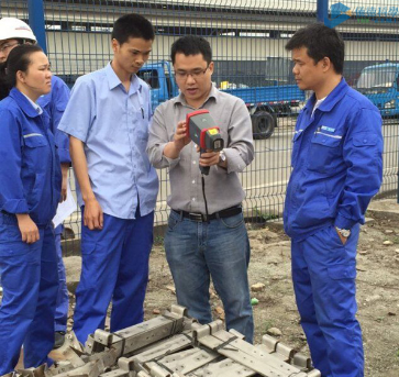 手持光譜儀現(xiàn)場